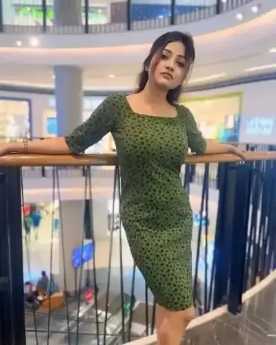Call Girl Service in Lokhandwala